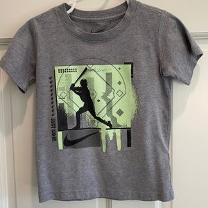 Nike baseball graphic tee shirt size 4